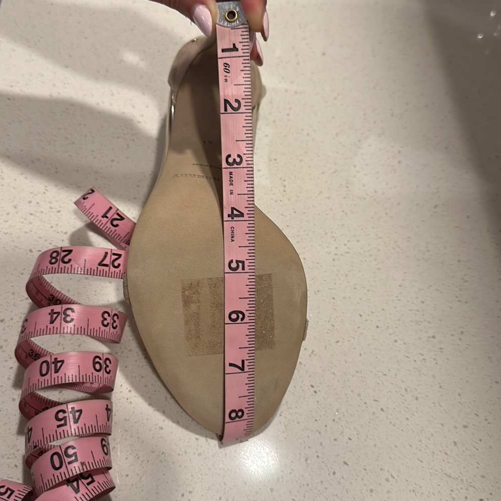 Burberry Annabel Heels - Picture 8 of 8